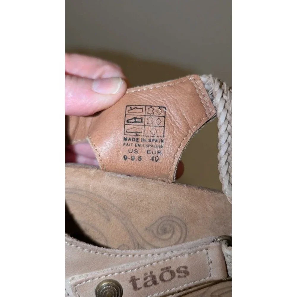 Taos sandles size 9 9.5